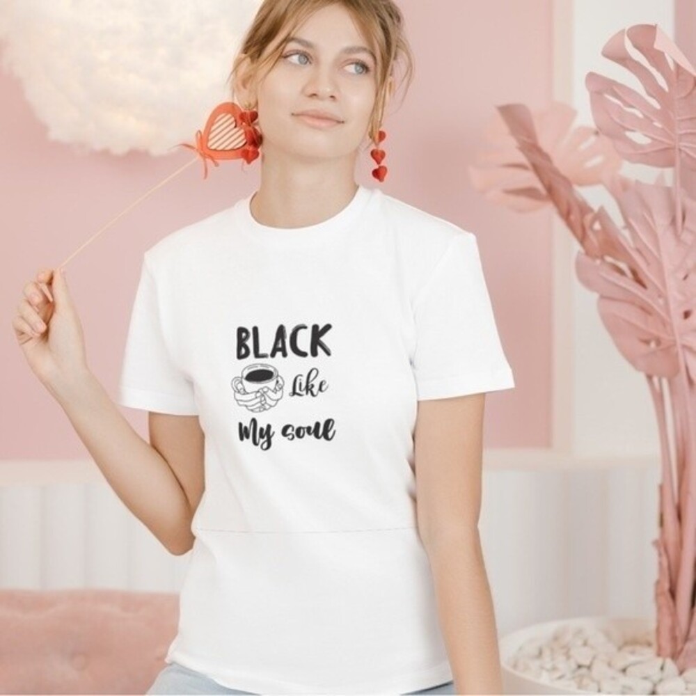 NWOT Women’s Black like my Soul Tshirt